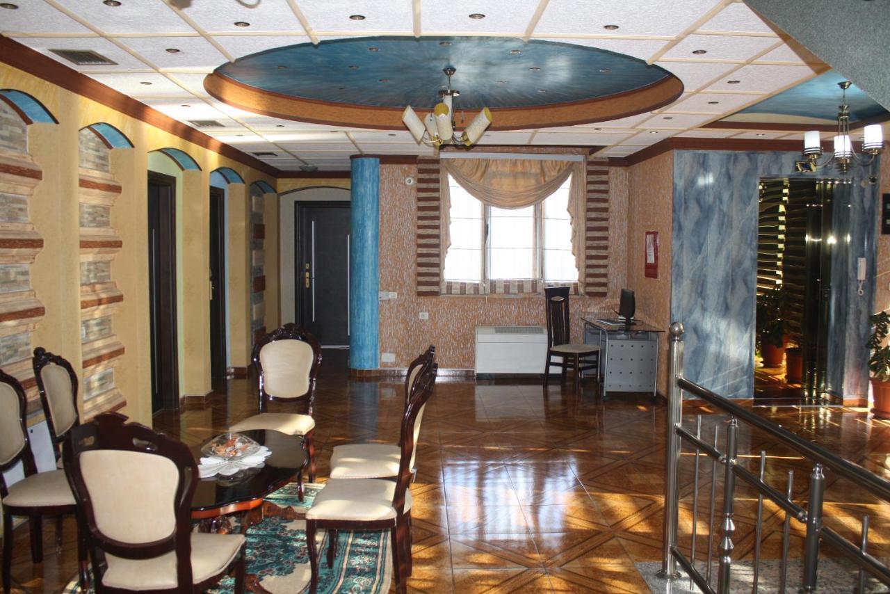 Hotel Bar Restaurant America Kukes Экстерьер фото